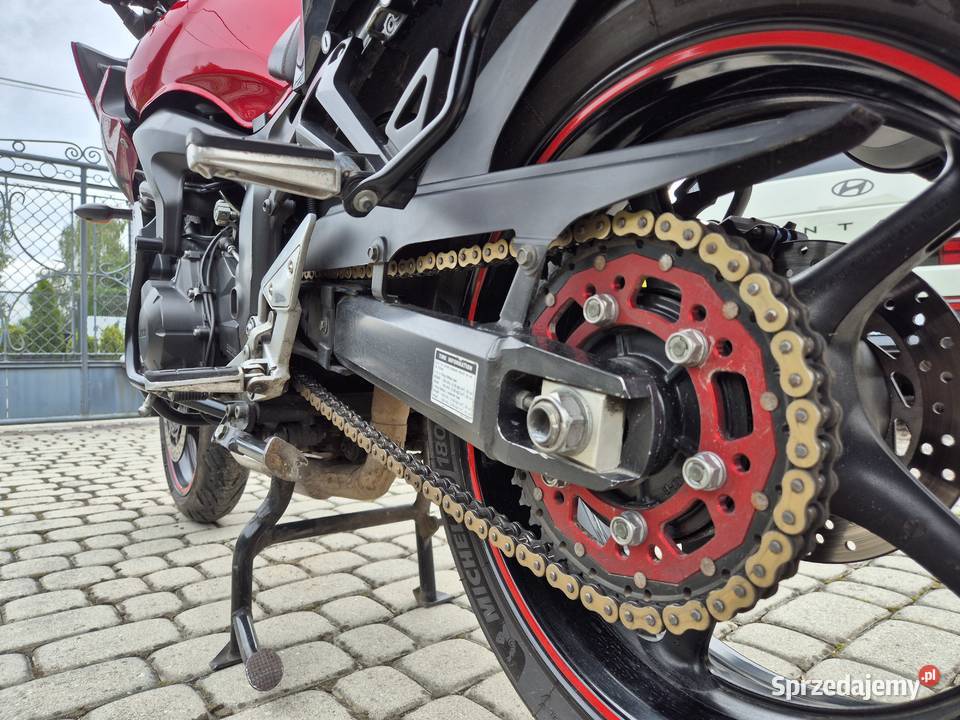 Yamaha FZ6 S2 Fazer ABS kufry Givi gmole