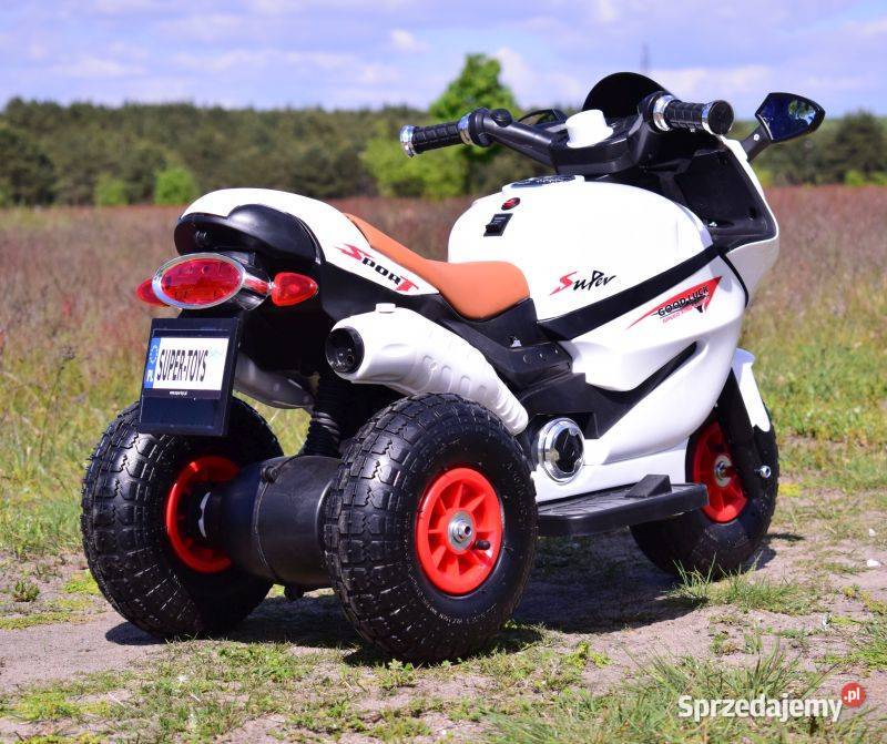 SUPER ŚCIGACZ MOTOR SPORT POMPOWANE KOŁA Toruń