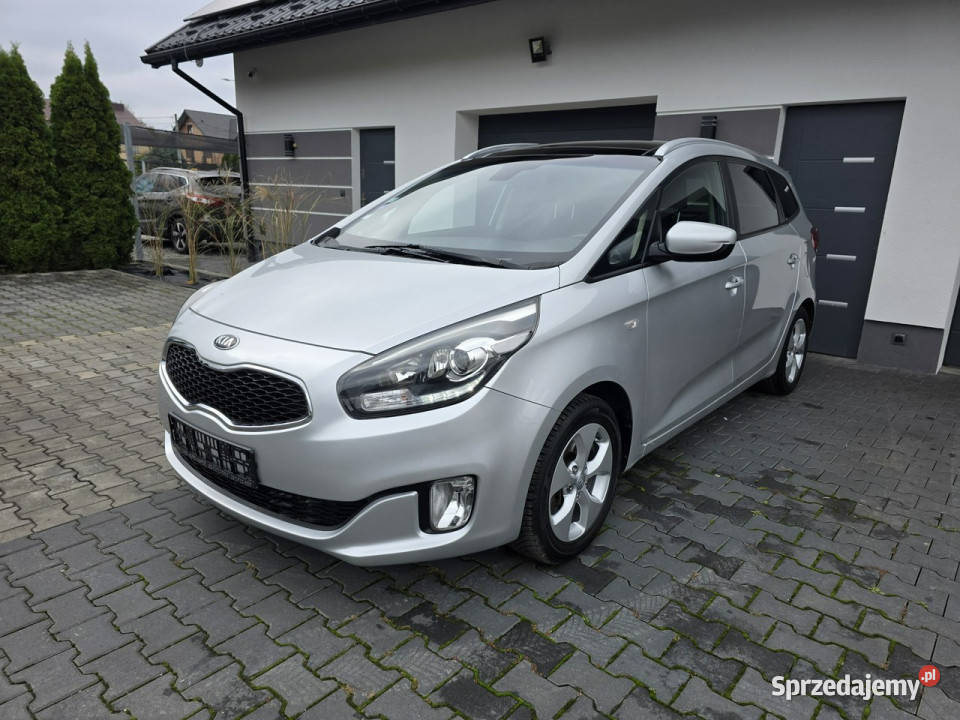 Kia Carens 16 benzynakamera cofaniaopłacona IV Rok produkcji 2013 Żabno sprzedam