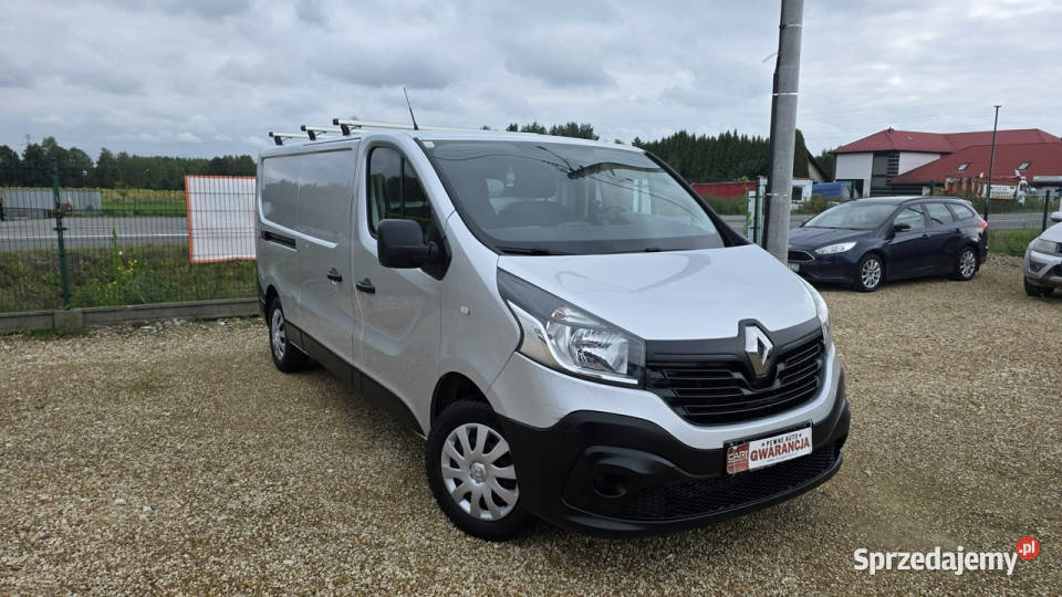 Renault Trafic wersja długa klima