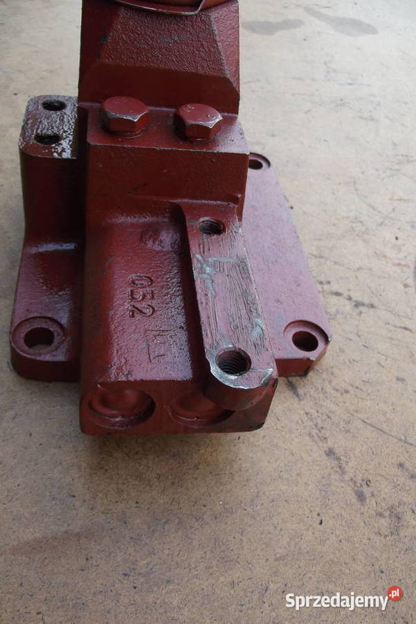 Mechanizm zmiany biegów K 700 nieuszkodzony Parczew