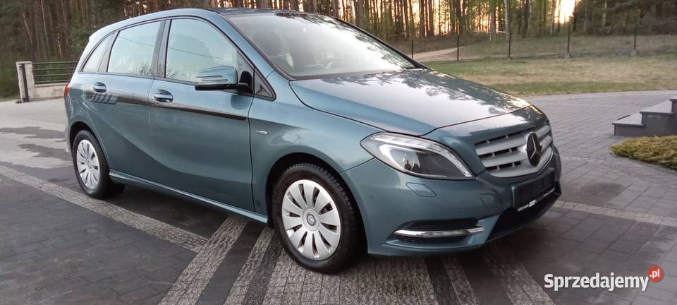 Mercedes Benz Bklasa 200CDI 12R 220T STAN 1800cm3 pomorskie