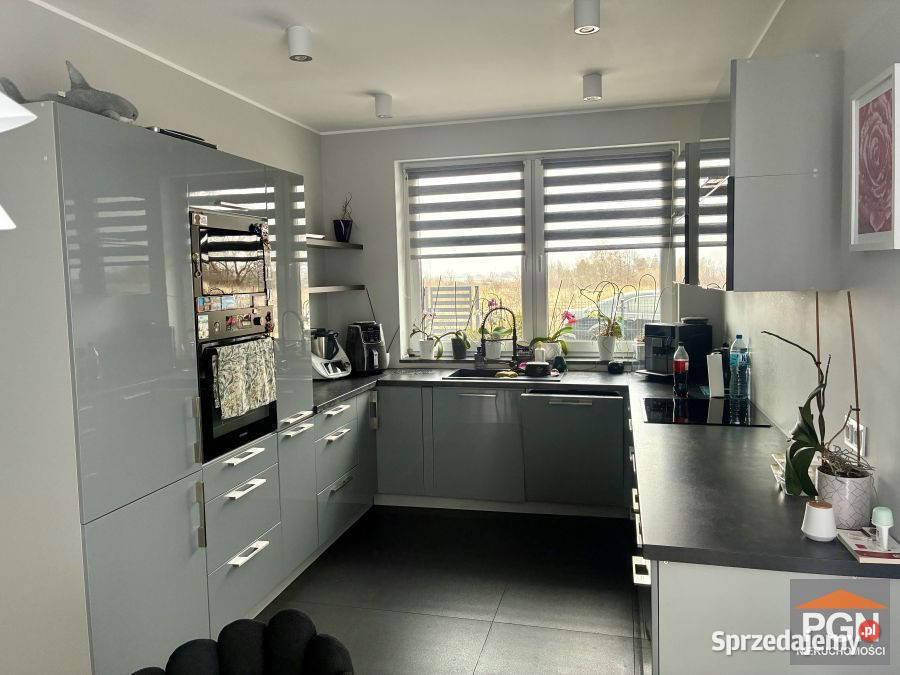 Dom wolnostojący 160m2 Trzebiatów zachodniopomorskie sprzedam