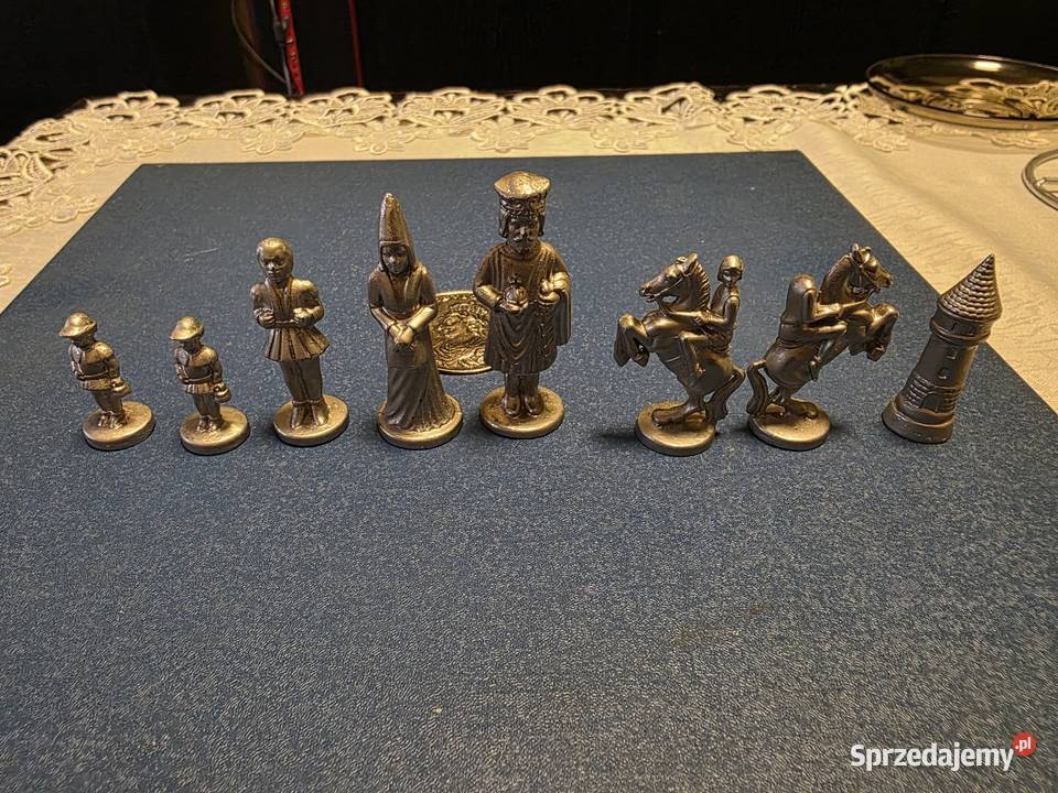 Szachy królewskie odlewane Łomża sprzedam