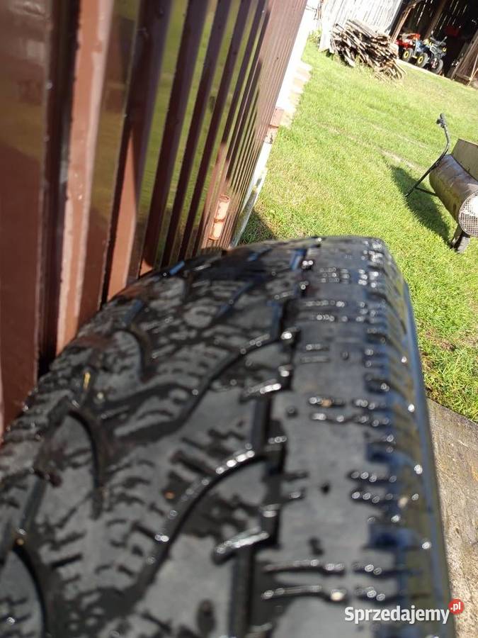 Opony 21570 R15C Wielgie