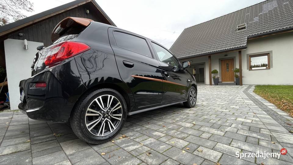 Mitsubishi Space Star limitowana wersja cleartec podgrzewane fotele Strumień