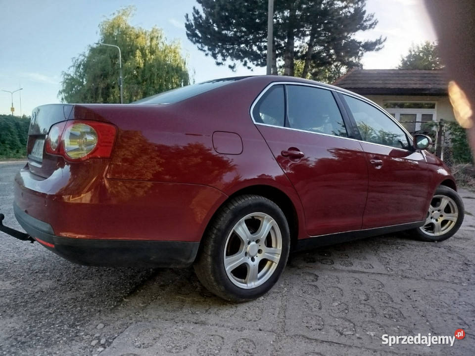 Volkswagen Jetta 16 MPI 8V benzyna Stan oplaty w Toruń