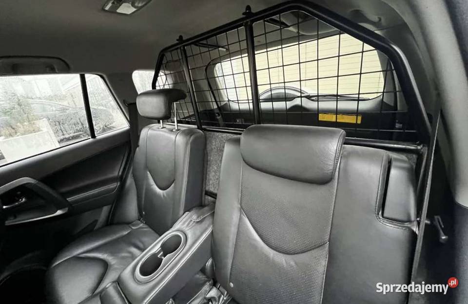 Toyota Rav4 Rok produkcji 2009 Karszanek