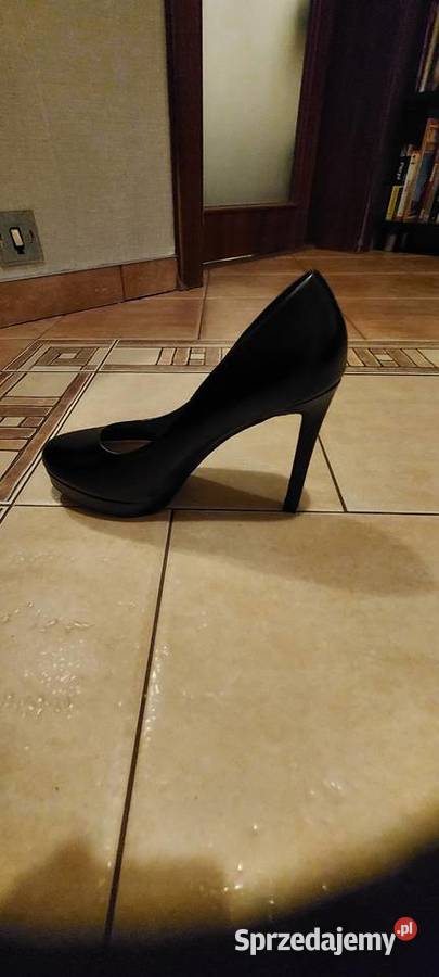 Piękne nowe czarne szpilki skóra Łódź