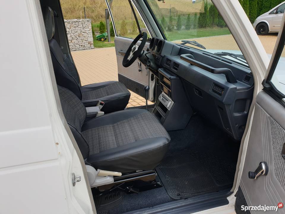 Mitsubishi pajero I 1988r 25 Diesel 152 bez podkarpackie Humniska
