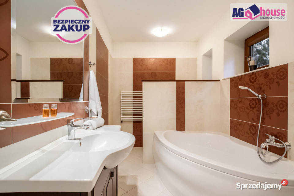 sprzedaży domu wolnostojącego 168 metrów Puck 168m2 sprzedam