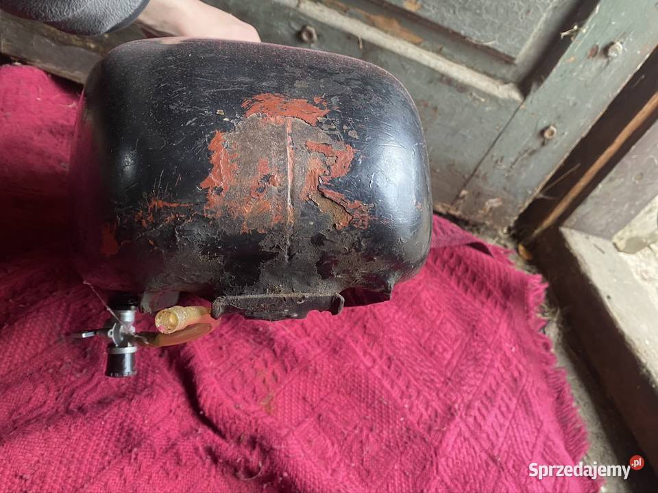 Zbiornikbak paliwa wsk b1