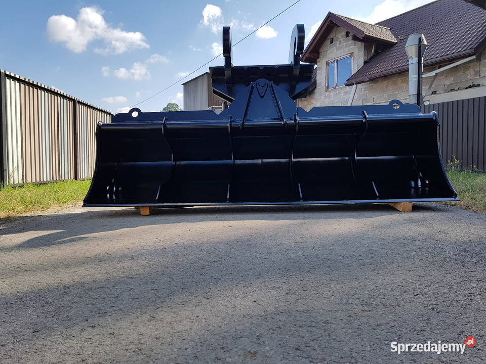 ŁYŻKA DO KOPARKI SKARPOWA SZEROKOŚĆ ROBOCZA 3 Imielin
