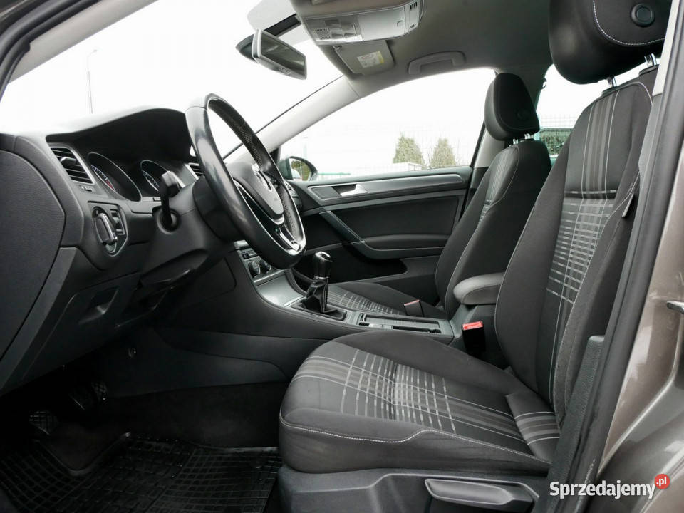 Volkswagen Golf 12 TSI 85 Eu5 Loumge Comfort gniazdo AUX Goczałkowice-Zdrój sprzedam