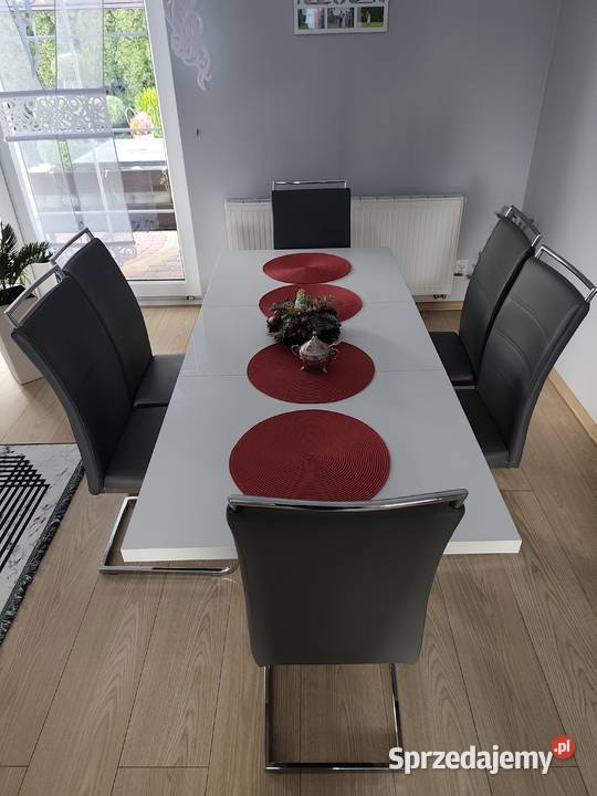 Stół z krzesłami Grodków