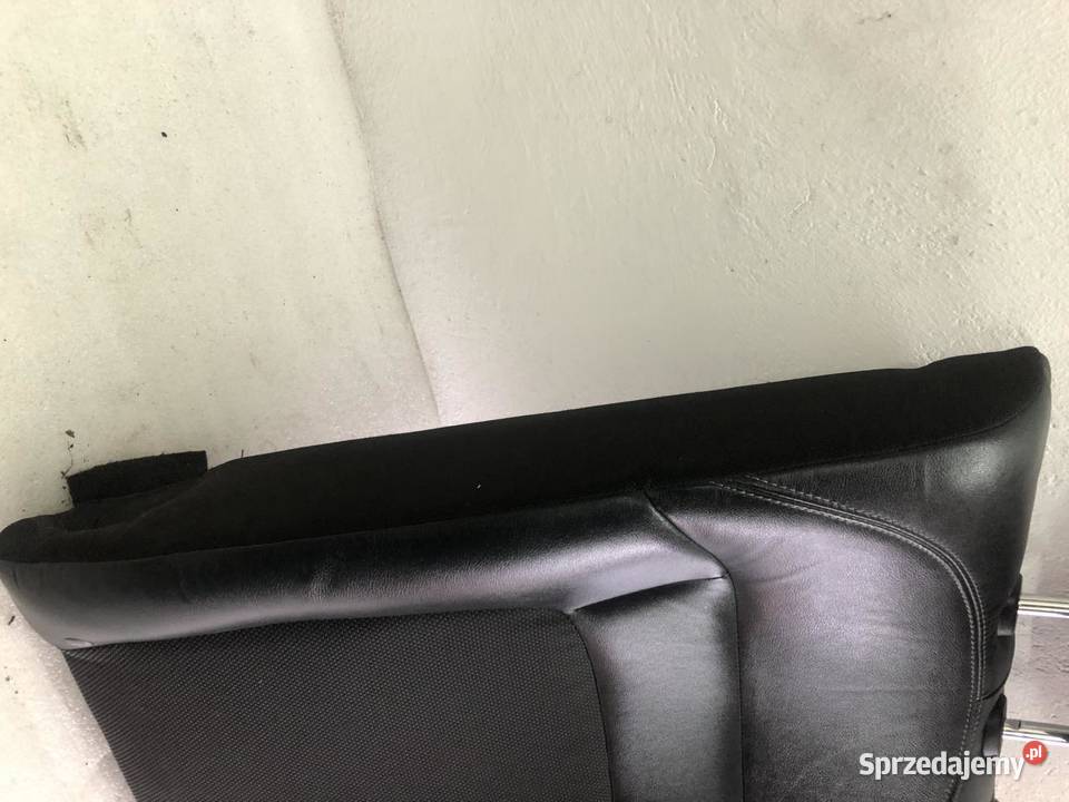 OPARCIE KANAPY LEWY TYŁ KIA SPORTAGE III osobowe Fotele i kanapy