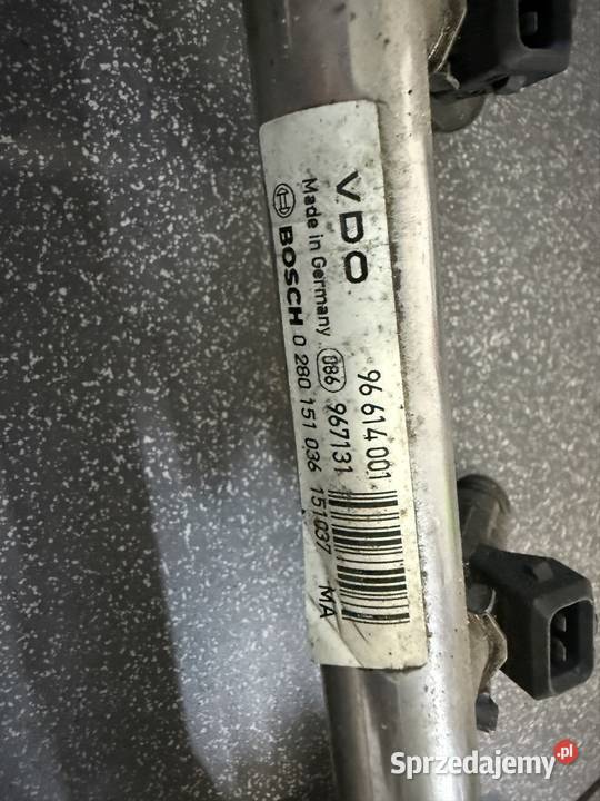 Kompletna listwa wtryskowa Mercedes W168 16 sprzedam