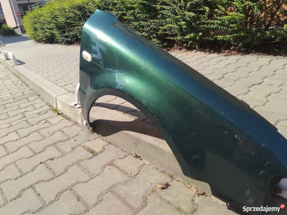 błotnik prawy przód do VW Passat B5 Tarczyn