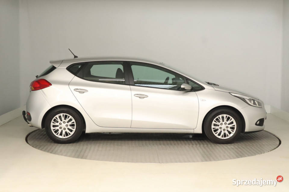 Kia Ceed 14 CVVT manualna Zabrze
