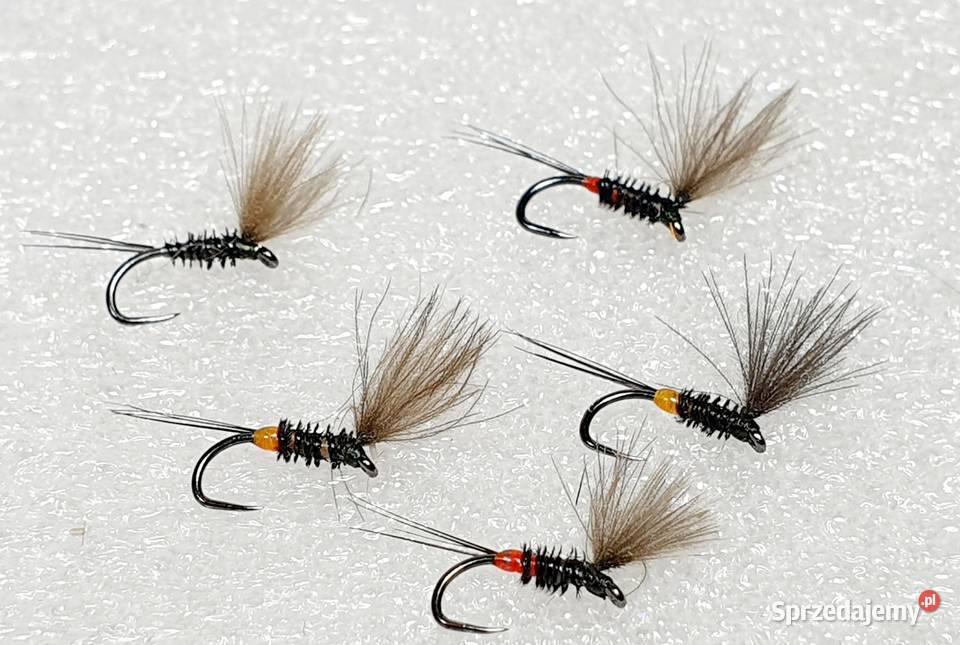 Sztuczne muchy suche lipieniowe