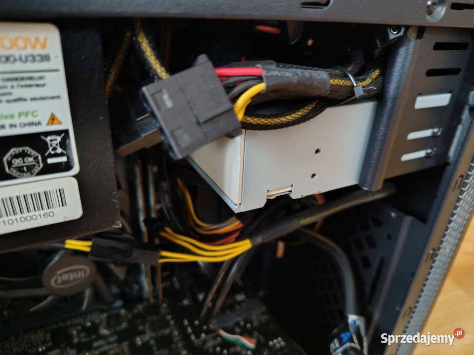 Komputer stacjonarny do gier i pracy Intel Core Radzewice