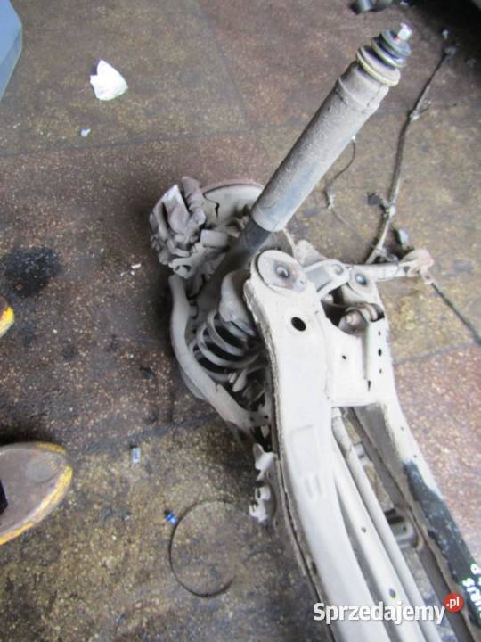 ZAWIESZENIE OŚ TYŁ TYLNA BELKA AURIS II KOMBI osobowe Zestawy zawieszenia sprzedam