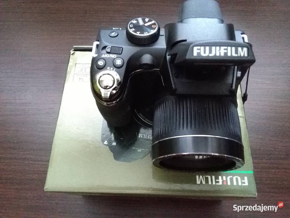 Aparat Fuji S 4000 Hybryda Cyfrowa 14MPX 30Zoom
