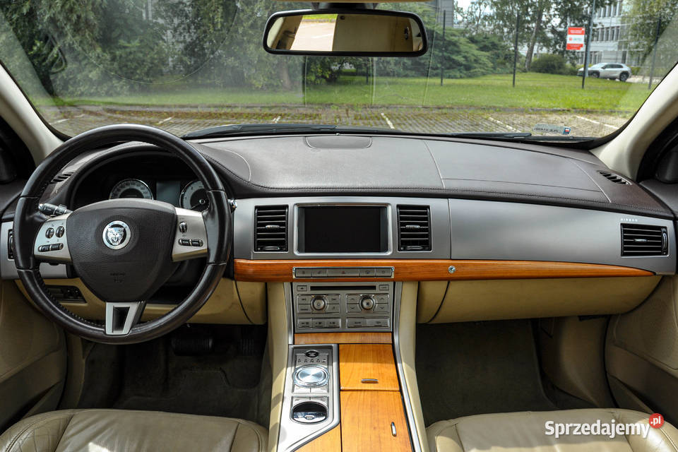 Jaguar XF 30d Automat Skóry 198 2011r nieuszkodzony dolnośląskie sprzedam