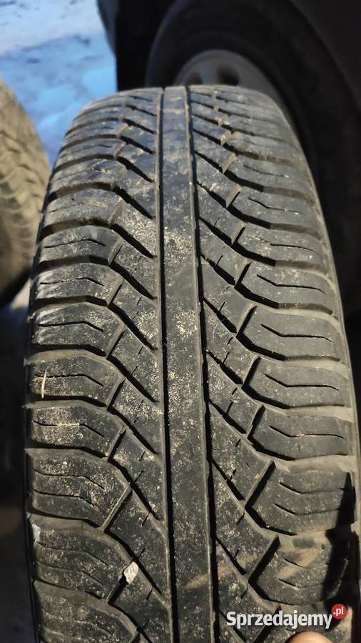 Skoda Felicia części hak rozpórka koła owiewki sprzedam