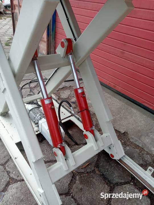 Stół nożycowy FAMAD Pozostałe Wejherowo