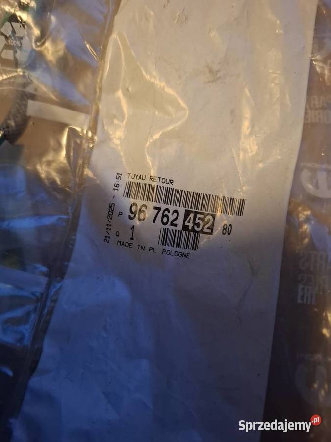 Przewód paliwowy przelewu wtryskiwaczy Peugeot Przyborów