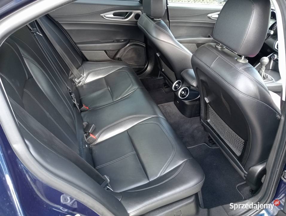Alfa Giulia 22 jtdm 97000 Stan idealny 2200cm3 Wronki sprzedam