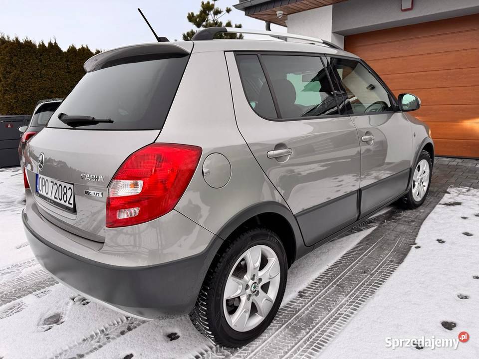 Skoda Fabia SCOUT 12 86 94 FULL Pokój