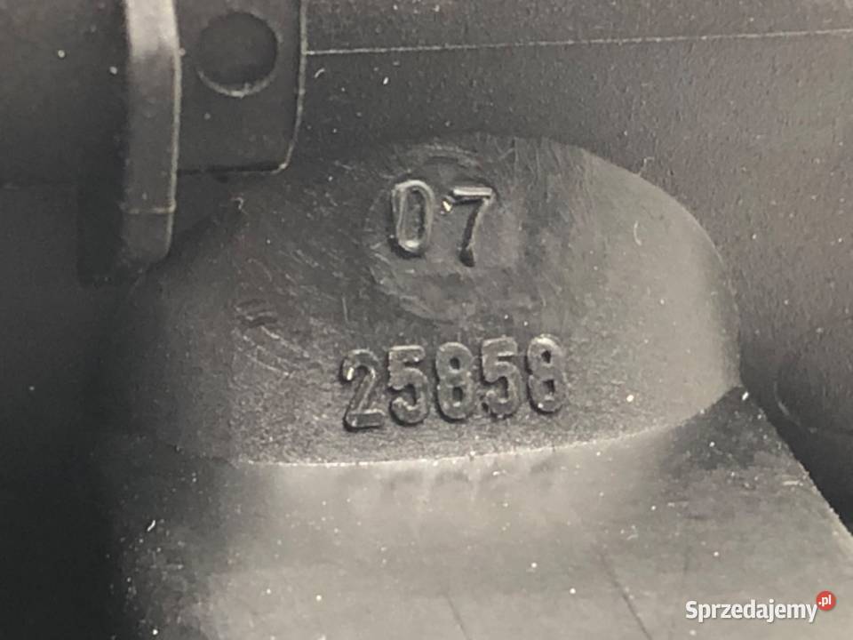 PRZEŁĄCZNIK SZYB TYŁ PEUGEOT 206 25858 9812 podkarpackie