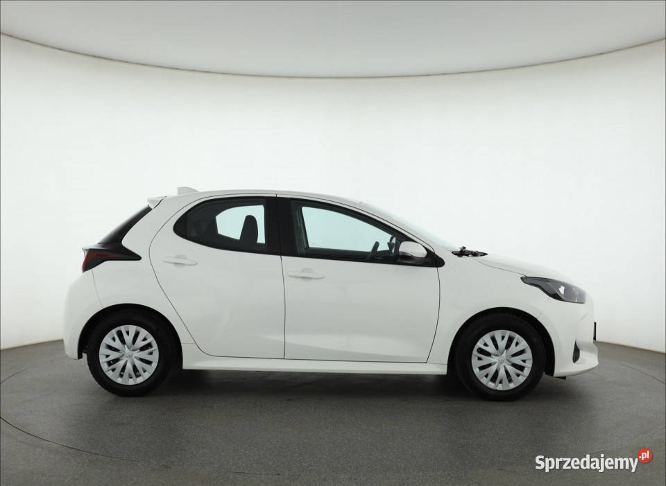 Toyota Yaris 10 VVTi manualna Piaseczno