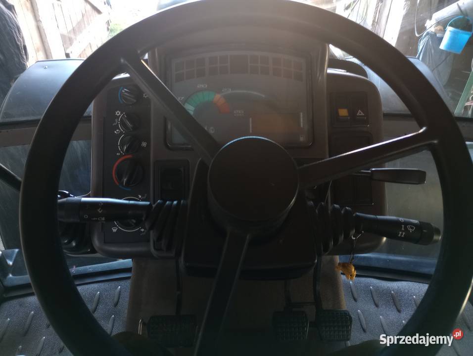 Renault Ares 710 rz Lachówka Duża sprzedam