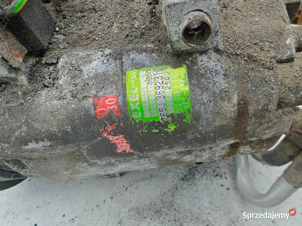 Sprężarka klimatyzacji VW Passat 19 tdi Części samochodowe Puławy