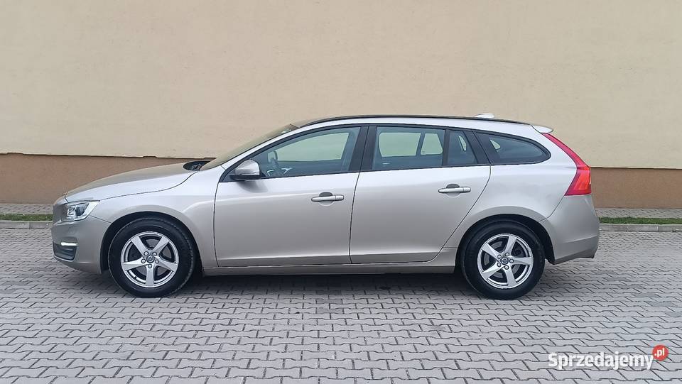 Volvo V60 2015r LED ksenon 189 czujnik deszczu lubelskie Zamość