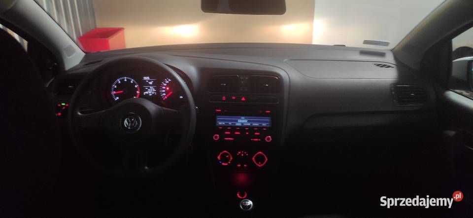 Volkswagen Polo V 12 benzyna 2010 isofix Kościerzyna