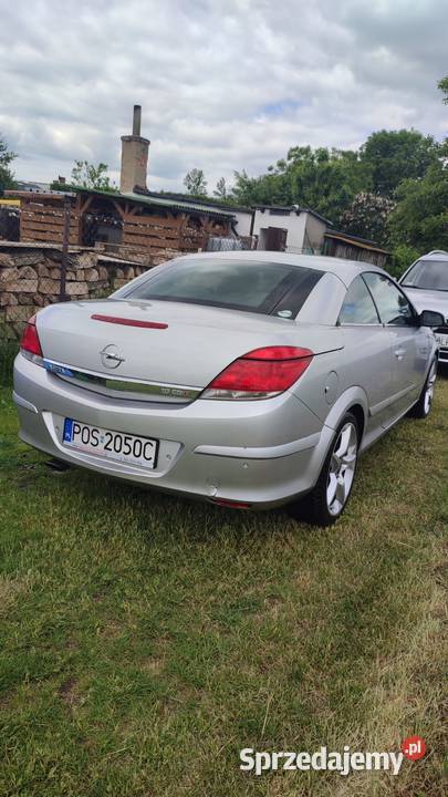 Astra GTC cabrio 19 150 Niski przebieg Full aluminiowe felgi