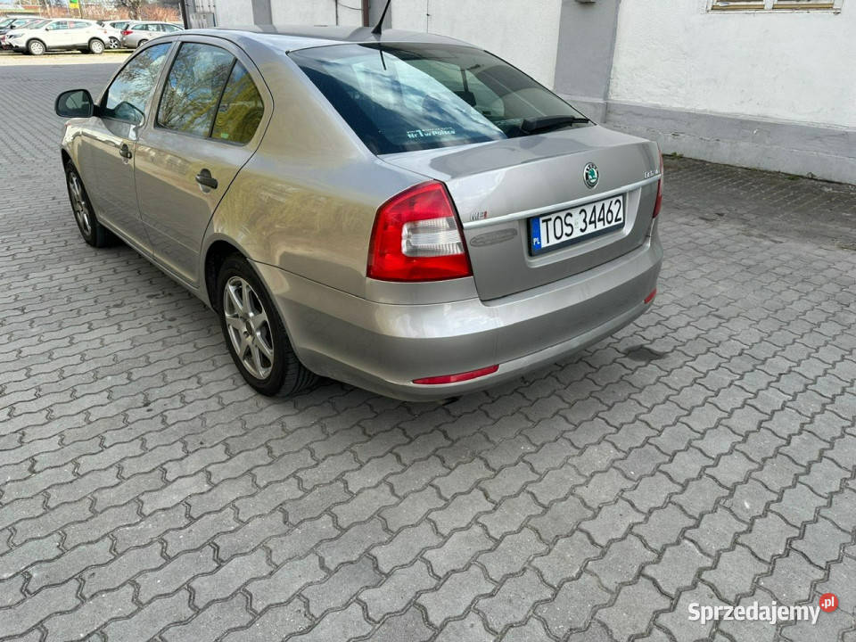 koda Octavia 16B gaz LPG Salon 102 Stan 2 KPL podgrzewane fotele Ostrowiec Świętokrzyski sprzedam