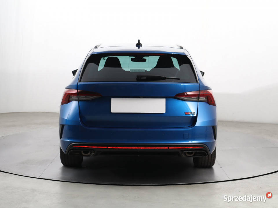Skoda Octavia RS 20 TSI niebieski