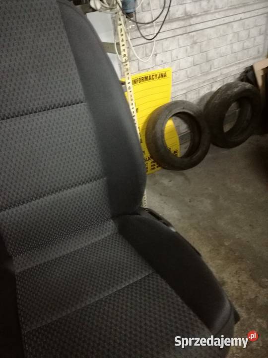 fotele i kanapa Audi A6 C6 Sedan 2007 Wyposażenie wnętrza Rzgów