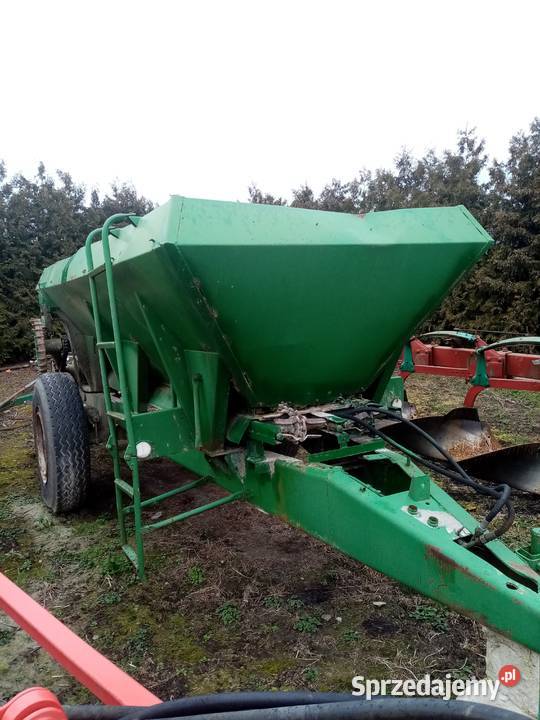 sprzedam rozsiewacz wapna rcw 5 Świebodzin