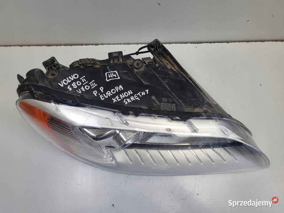 LAMPA PRAWA Volvo S80 II V70 III 0616r PRZEDNIA Rudka