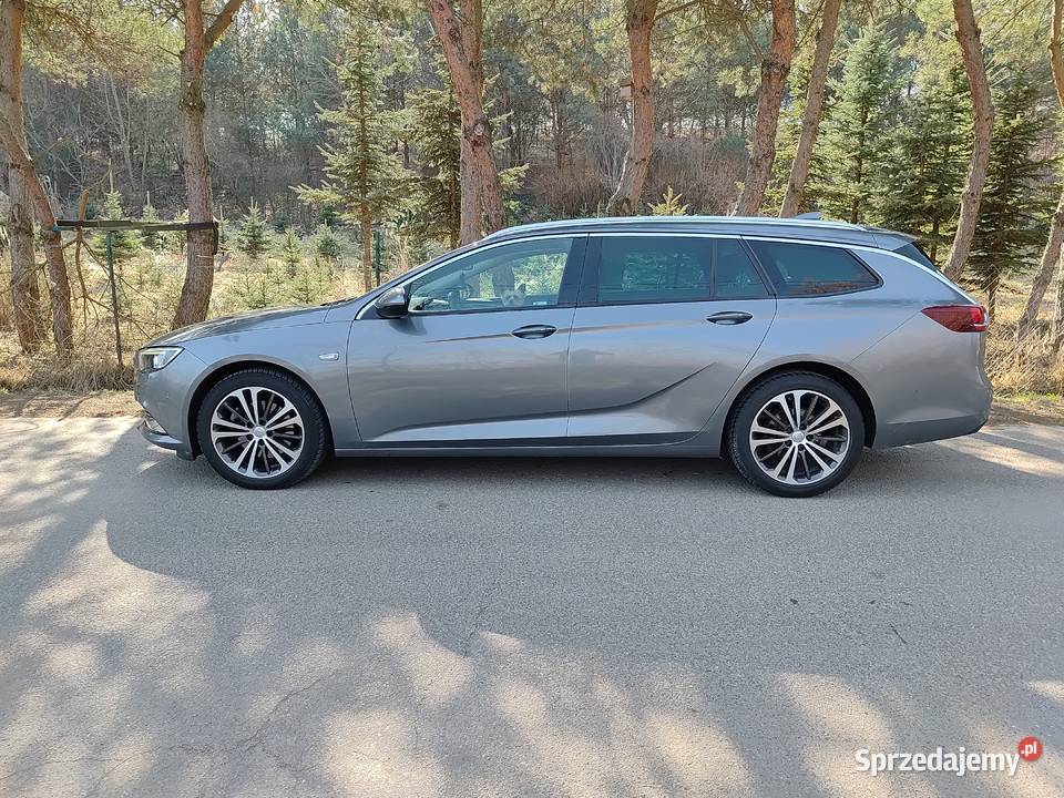 Opel insigniaastra sports tourer 20 170 z 2017r manualna Ćmielów sprzedam