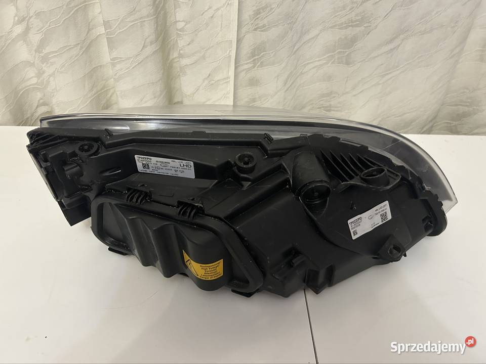 Lampa przednia lewa Xenon Volvo v40 Rok produkcji 2015 Łaskarzew