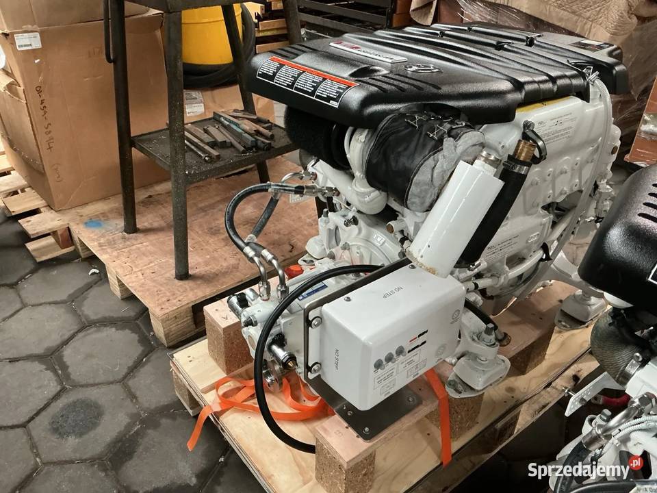 Nowy silnik Mercury Diesel 115 HP 20L Inboard Żeglarstwo