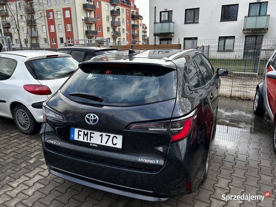 Raty Toyota Corolla Prywatnie Kombi Hybryda radio Wrocław