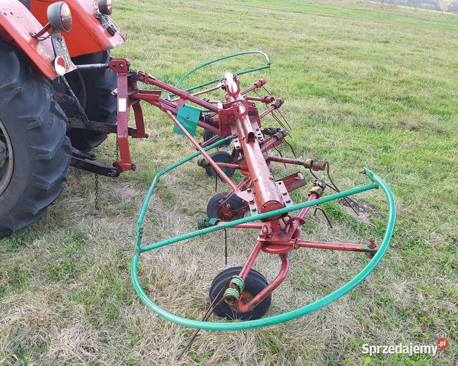 Roztrząsacz karuzelowy do siana typ Pająk Duży uszkodzony